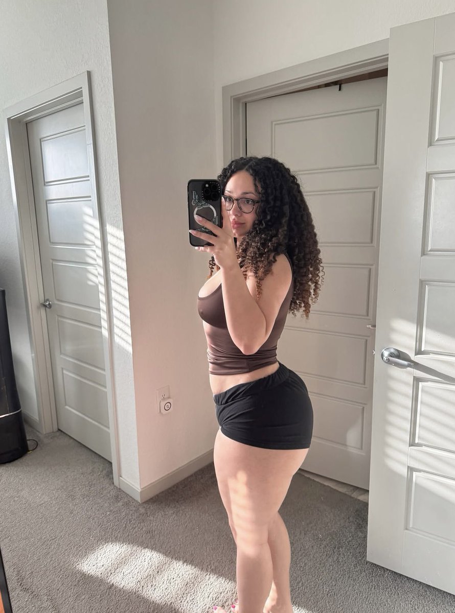 Morgan36749756's tweet photo. Lonely asf https://t.co/2jipwN4YJn