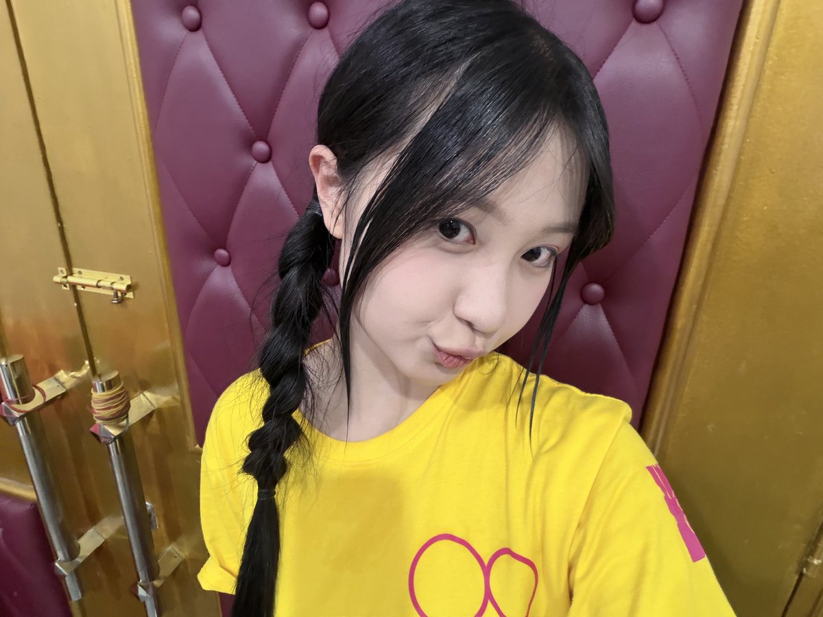 M_MikaelaJKT48's tweet photo. thankyouu twt hari ini!!💓💗 https://t.co/Ad8EHwAcAJ