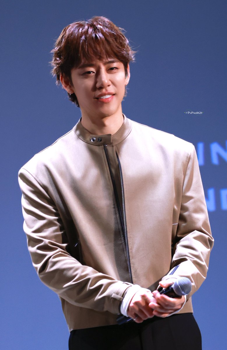 PuPuu0628's tweet photo. 261031 TOKYO FAN-CON

#정대현 #JUNGDAEHYUN https://t.co/95nKrRUjBO