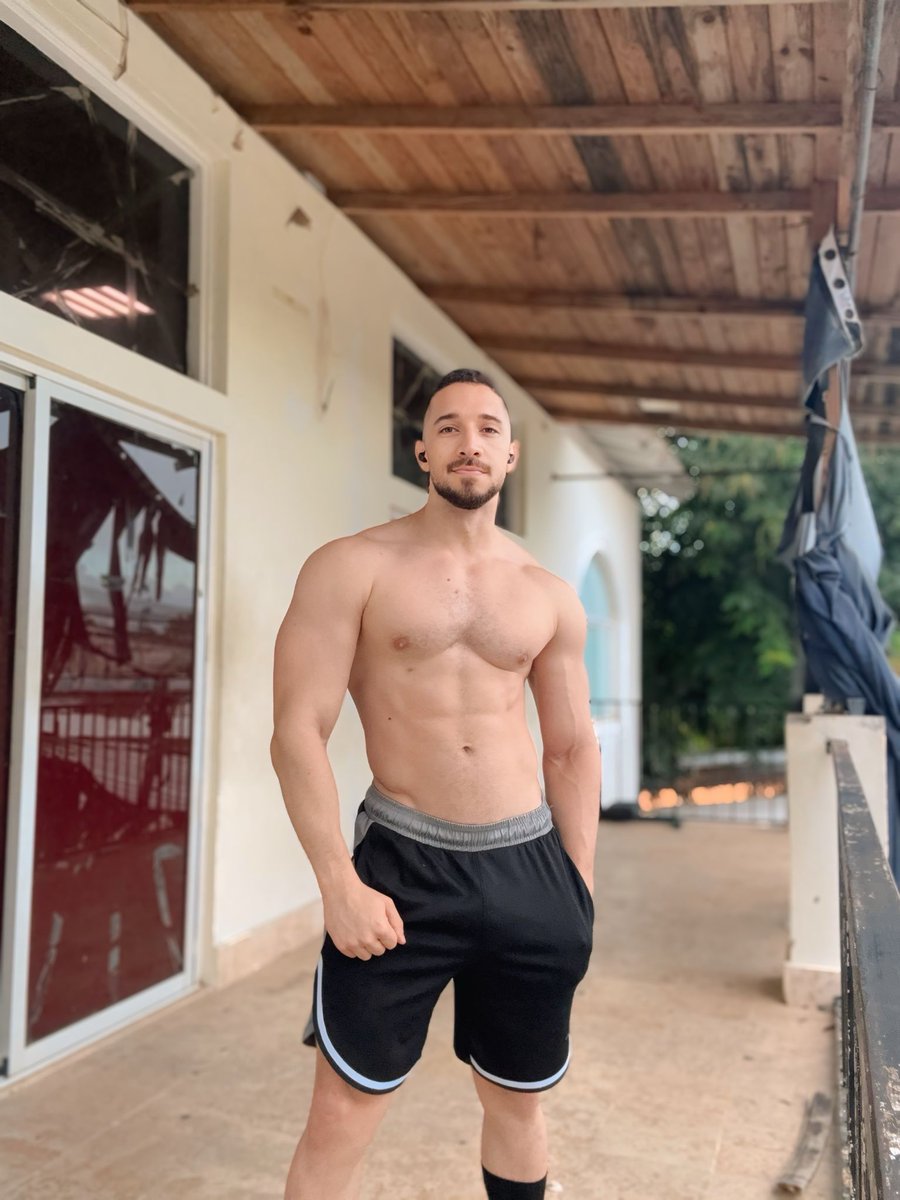 Drjoalbsanchez's tweet photo. Pump 💥 https://t.co/QMbp89vvHk