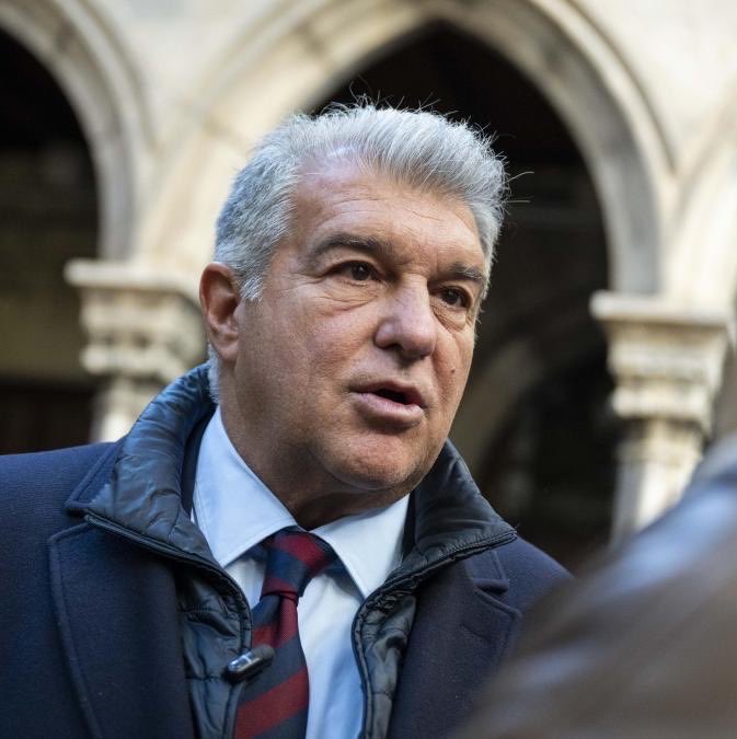FabrizioRomano's tweet photo. 🚨 Barça president Laporta on Mbappé to Real Madrid: “I said it! Having more than one rooster in the same chicken coop can't work, never”.

“The priority in football is the team and the spirit of the team. If you don't have these things, the project won't work”.

“This is one of Barcelona's strengths. We do have great talents, La Masía players, players who come from other football cultures, and then manage to form a team among them with harmony that works well”.

“And that thanks to a great coach, Hansi Flick, and also to a sports director, Deco, who works to improve this team”, told L’Équipe.