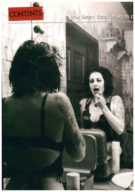 teuvendaval's tweet photo. punk femmes. ♰ https://t.co/UWE6cocJrW