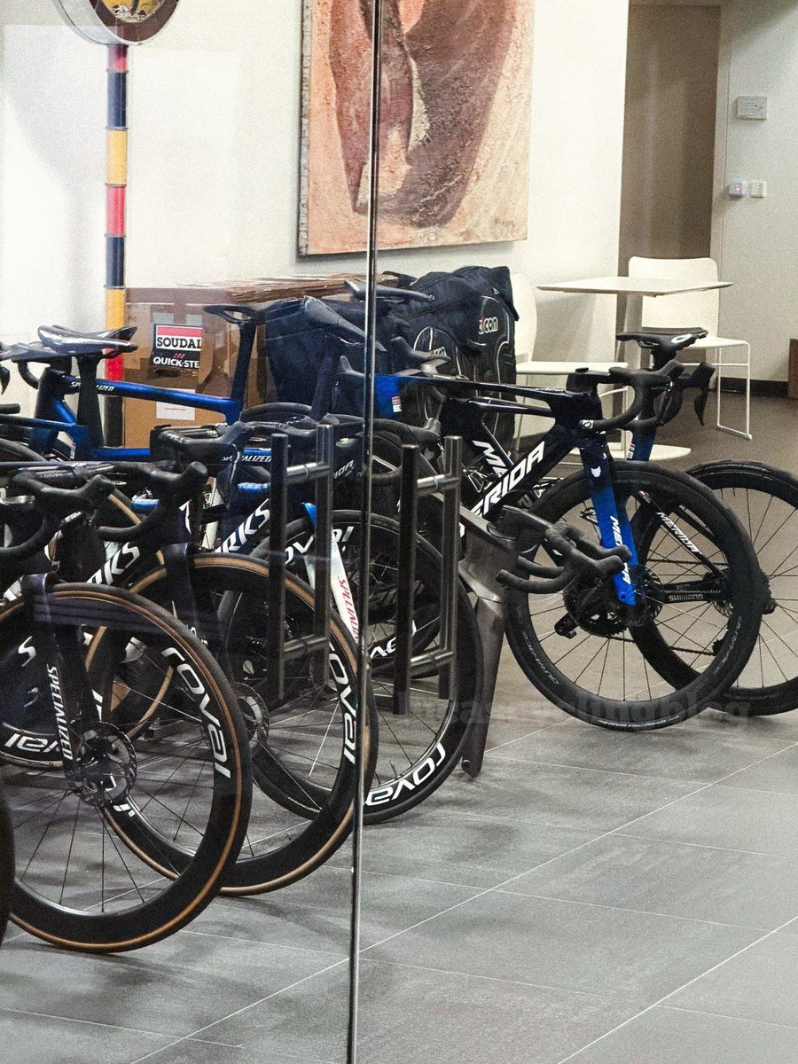 lucxsronald's tweet photo. LEAKED: MERIDA’S NEW BIKE DESIGNS FOR SOUDAL SAFETYJOGGER, EXCLUSIVELY ON MY BLOG. 🫶🏻

After Soudal announced that Specialized is leaving, everything is getting ready for Merida to be presented as the new bike sponsor of Soudal SafetyJogger.

What do you think of the designs? https://t.co/fF9jHgmAGq