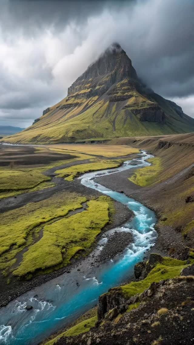 earthviewss1's tweet photo. Iceland 🇮🇸 https://t.co/Vba1qKCaX6