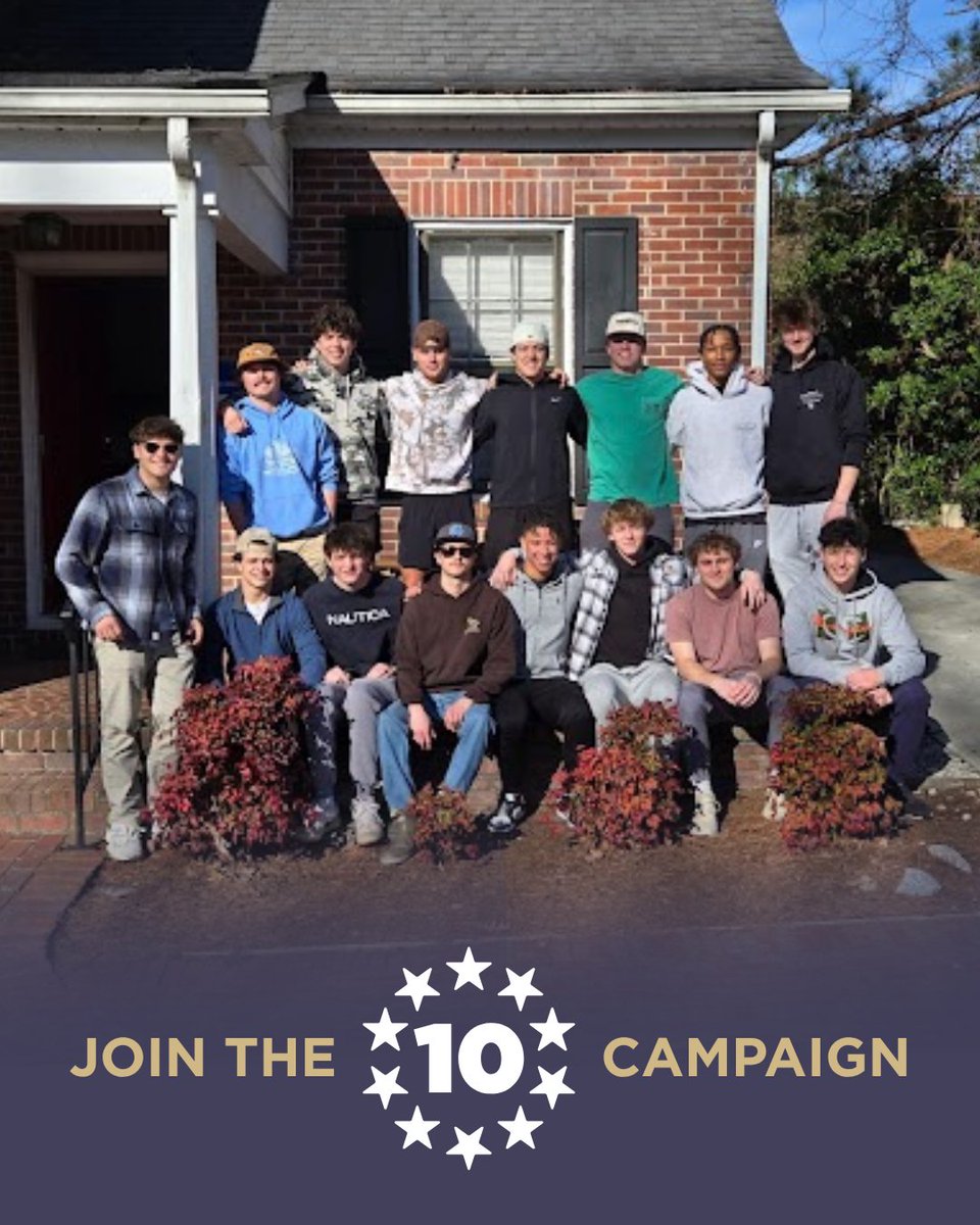 SigmaPi's tweet photo. Our values mean more when they guide our decisions. Sigma Pi asks members to consider their responsibilities to their Brothers, their communities, and themselves, then act with integrity.  Join the 10 Stars Campaign at https://t.co/3ht9dgnYbV https://t.co/JiBlJcb0Fh