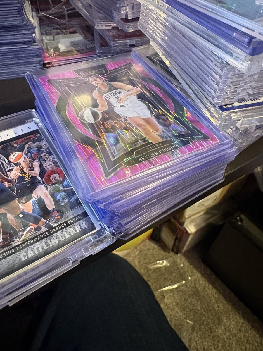 smitherboss's tweet photo. Thursday 9:30 pm eastern another stack of #WNBA to kick the stream off with. #whatnot #bigdaddyfrcinn #THFpro https://t.co/opmcA8Q3Cx