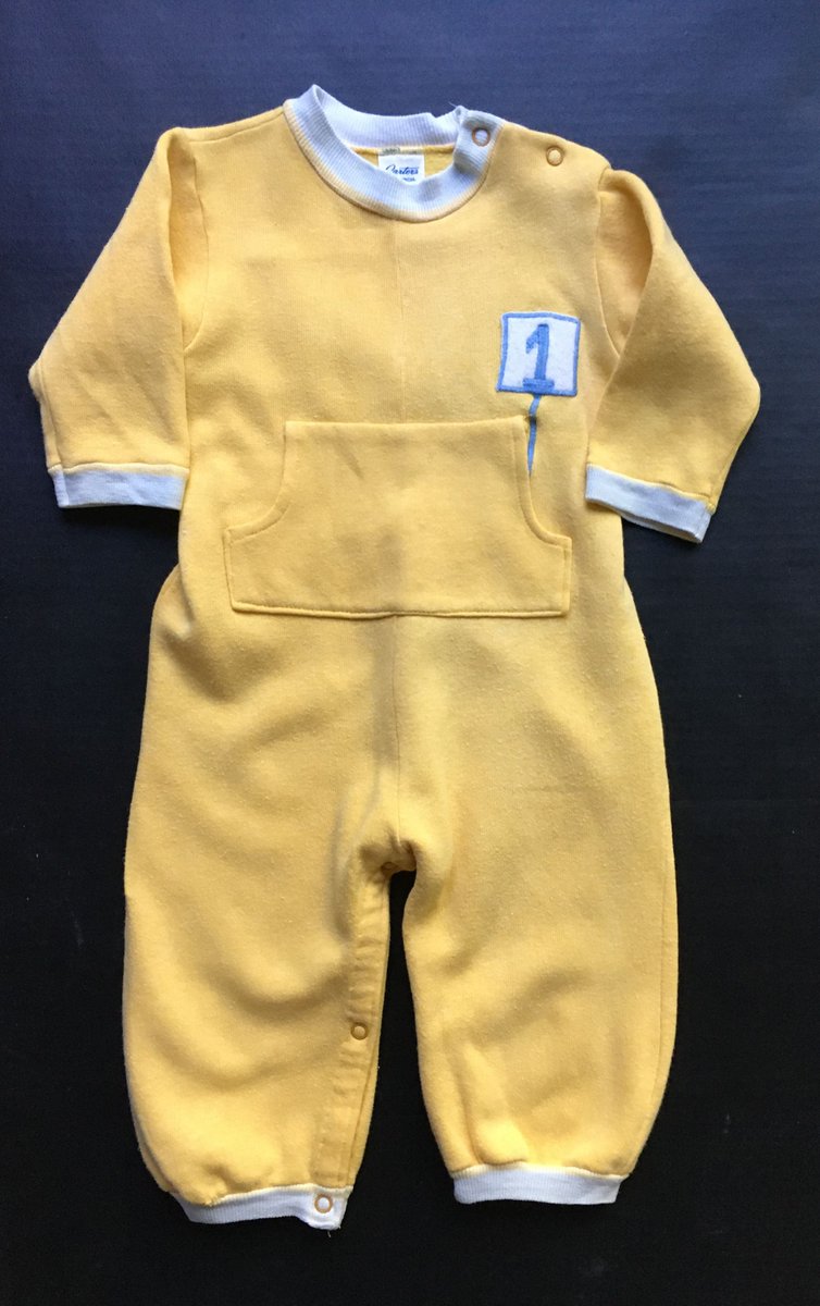 SomewareInTime's tweet photo. Vintage Carter's Yellow Fleece Romper 24 Months Made in USA 1970s Retro Number 1 Patch Baby Unisex Jumpsuit One Piece Kidcore Playwear https://t.co/qsF7ImlHwj via @Etsy https://t.co/1qEwPPMuyD