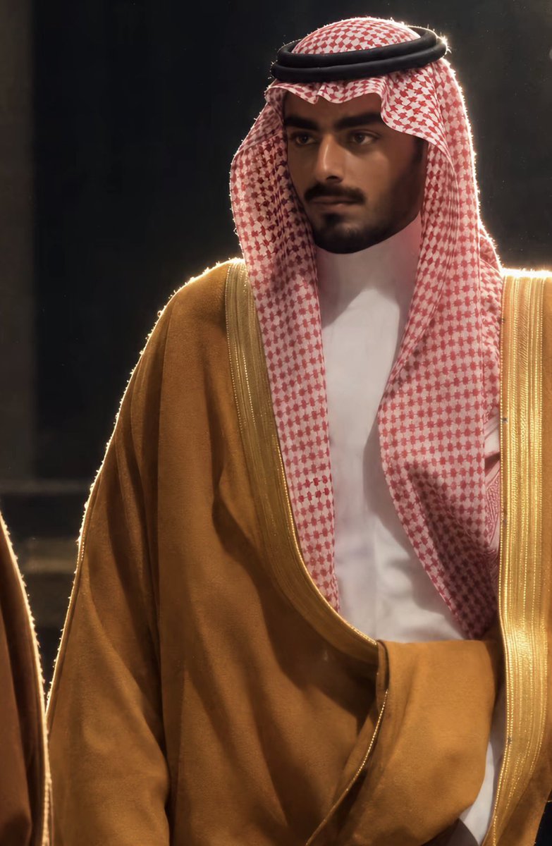 venume_'s tweet photo. الملامح النجدية الاصيلة ، ملامح واضحة، فيها هيبة الرجال وأصالة أهل نجد، وشمس الأصالة ما تغطى بغربال مهما حاول البعض يشكّك أو ينكر 💚🇸🇦🇸🇦 https://t.co/viB1UthfDx