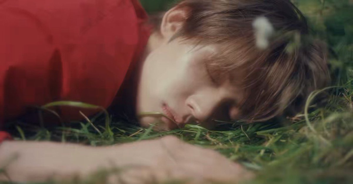 zz2yin's tweet photo. so sleepy https://t.co/dujxaXotkx