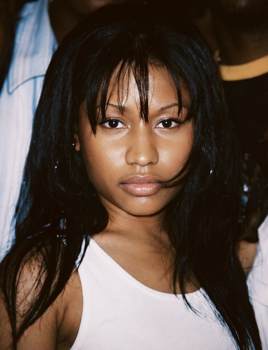 MinajTrans's tweet photo. 4K — 19 years separate this photos of Nicki Minaj. https://t.co/F5cvBoa1gh