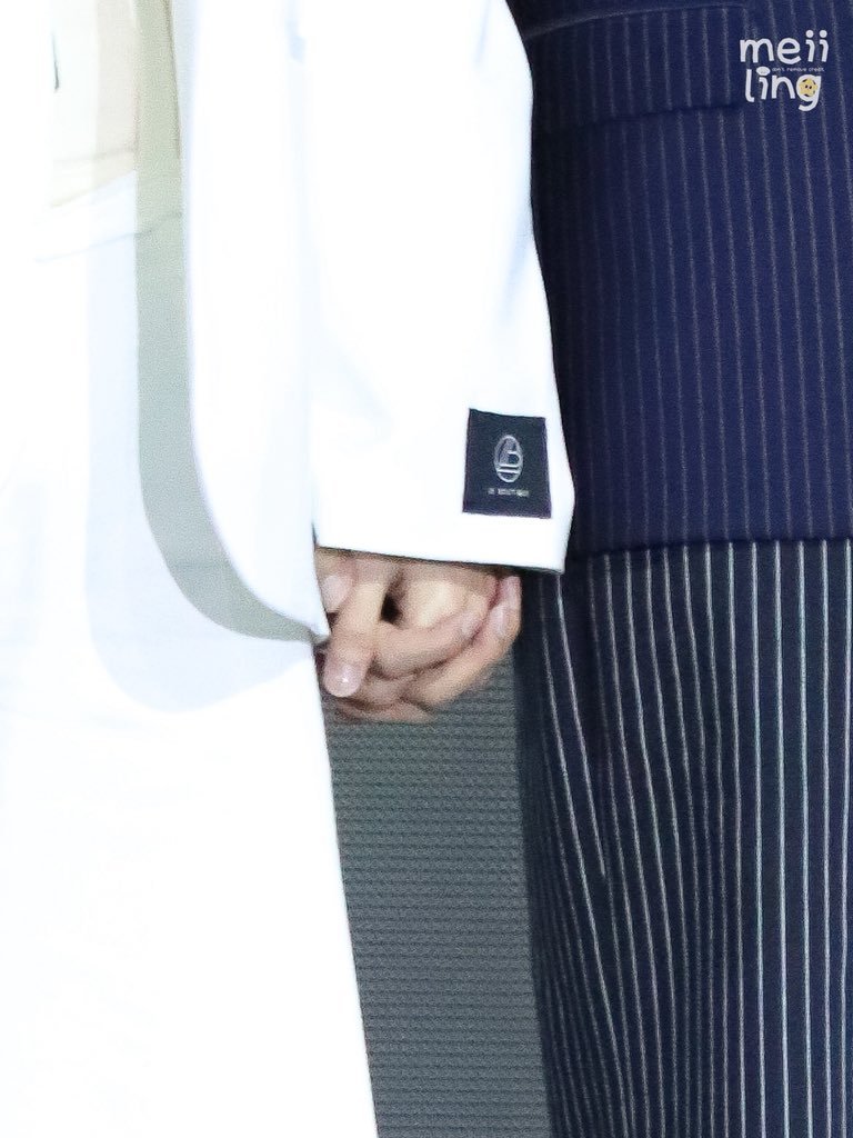 fonfonn27's tweet photo. ขอเก็บเป้นความทรงจำนะ
ว่าครั้งนึงอู๋บูมได้จับมือ ยืนตรงกลาง มีซีรี่ย์เป็นของตัวเอง
ถึงวันนี้มันจะไม่มีเเล้ว 🥺
วันนี้พวกแกแยกกันไปเติบโตในเส้นทางของตัวเอง เเต่ขอให้เชื่อมั่นเได้เลยว่าเราพร้อมซัพพอร์ตอู๋บูมเสมอ รักเเละสนับสนุนเสมอ💛💜

#AouBoom #อู๋บูม 
#aou_tnbknr #besevboom https://t.co/9oMbGfPyrt