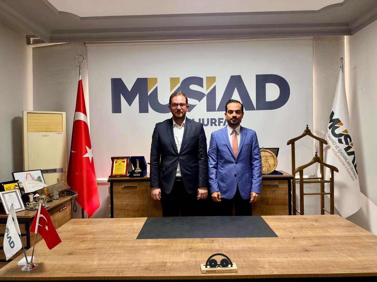 ovelipasaoglu's tweet photo. Yönetim üyelerimiz ile birlikte, MÜSİAD Şanlıurfa Şube Başkanı Salih DEMİRKOL'u ziyaret ettik. Misafirperverlikleri ve samimi sohbeti için Şube Başkanımıza ve yönetimine teşekkür ediyor, çalışmalarında başarılar diliyoruz.

Dr. Oğuzhan VELİPAŞAOĞLU
MÜSİAD Osmaniye Temsilcisi https://t.co/XOJBPsC961