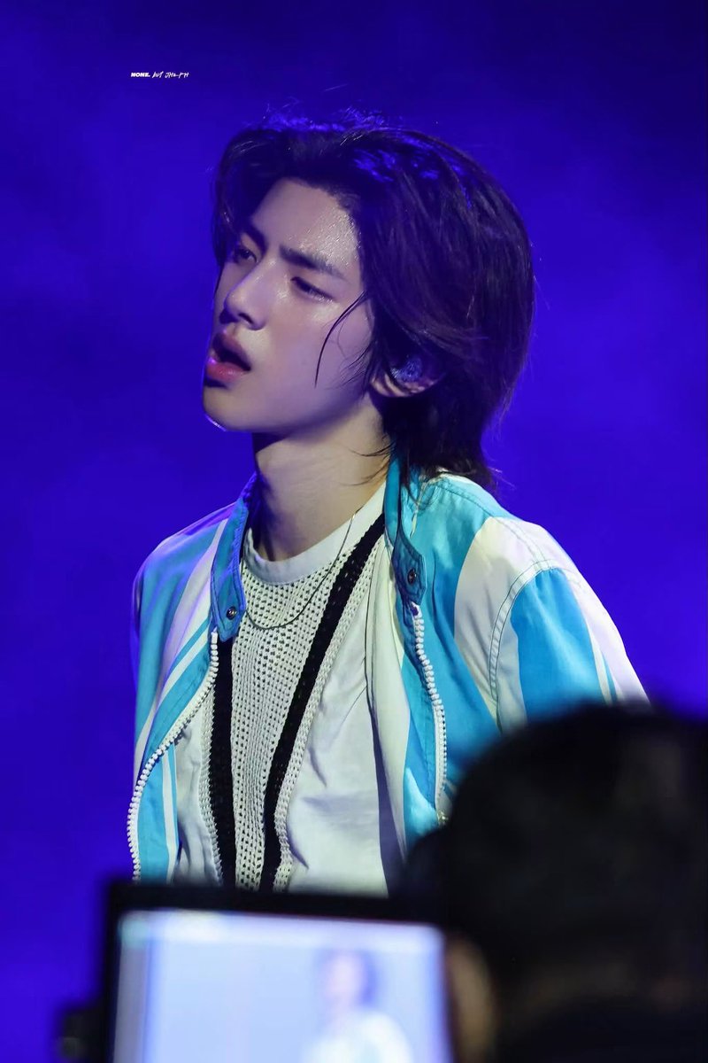 Lucy_honnie's tweet photo. Fans will always speak up for what is right. True support means granting JUHOON genuine FAIRNESS in scheduling priorities and EQUAL stage presence and spotlight.

JUHOON DESERVES EQUAL RIGHTS

@cortis_bighit @BIGHIT_MUSIC

#EqualRightsForJUHOON
#JUHOONDeservesFairness https://t.co/BxEPqZSnrL