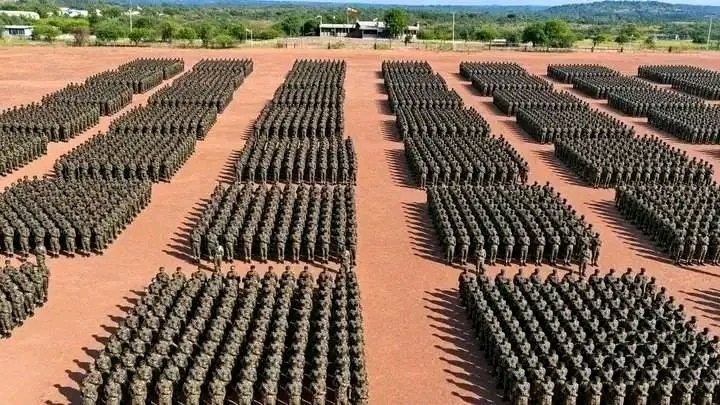 MMuhabie's tweet photo. Forging a modern force: securing Ethiopia by land &amp; sky

The #EthiopianNationalDefenseForces (ENDF) continues to protect nat'l sovereignty by combining a legacy of valor with advanced land &amp; air techs. From border defense to global peacekeeping, #ENDF remains resilient. https://t.co/zCfBKD0ae1