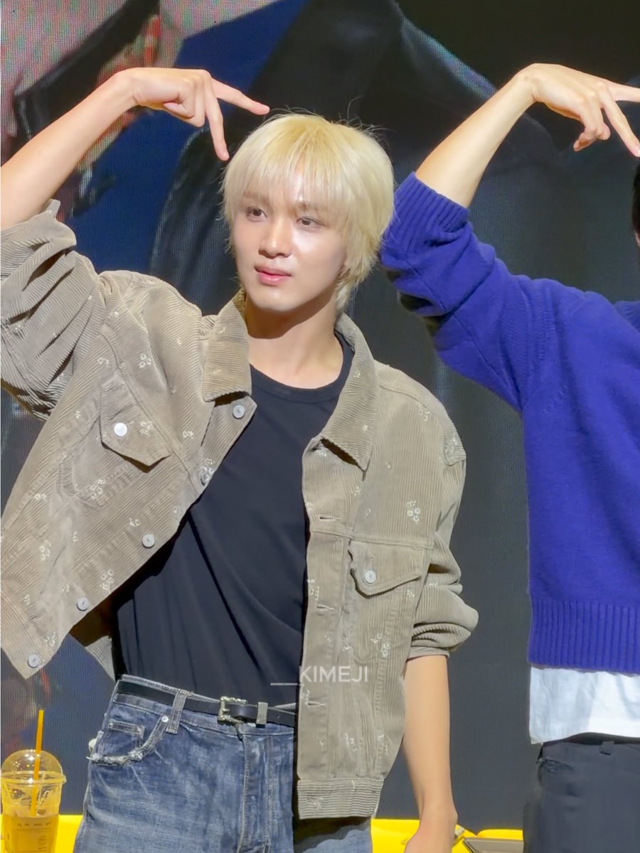 __KIMEJI's tweet photo. 261019 메가커피 팬싸
#해찬 #HAECHAN https://t.co/tsNyPmG61u