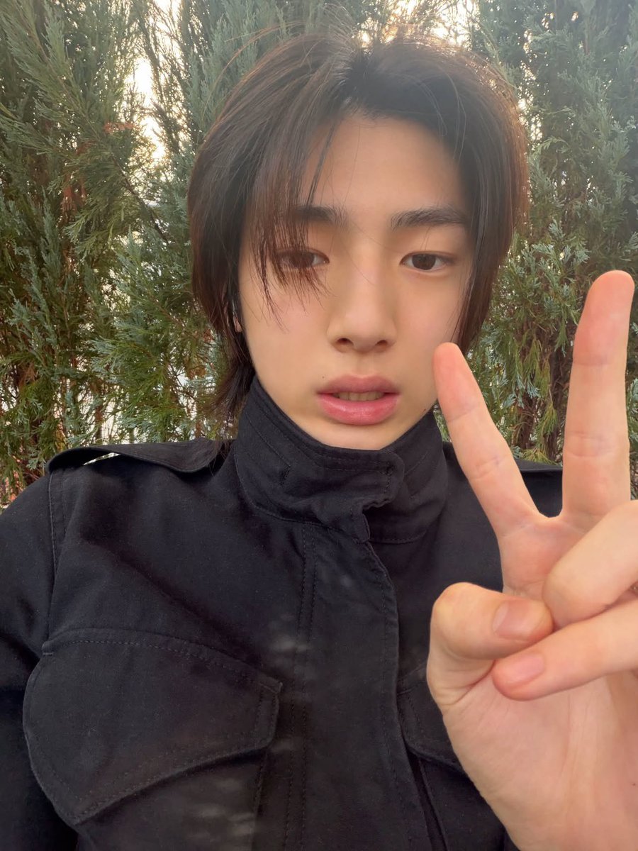 ttmjju's tweet photo. @behappyjju @cortis_bighit @BIGHIT_MUSIC FAIRNESS and EQUAL treatment are basic rights, not privileges. Kim Juhoon works hard and deserves the same support, recognition, and opportunities as every member.

JUHOON DESERVES EQUAL RIGHTS

@cortis_bighit @BIGHIT_MUSIC

#EqualRightsForJUHOON #JUHOONDeservesFairness https://t.co/mc93t4ECQK