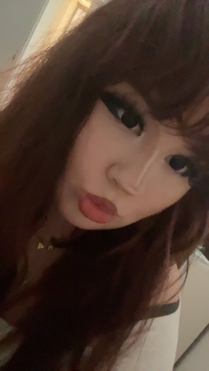sweetbunbunn's tweet photo. MOOTS??

#nsfwtwt #egirl #moots #moothunt https://t.co/N6Lco6rWdl