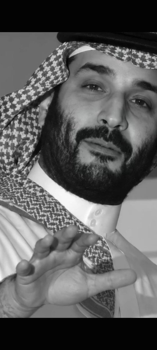 ssssu1s31's tweet photo. @HRHMBNSALMAAN حفظكم الله يزعيم العالم 
شعب طويق معك https://t.co/hdMPKsgx7Y