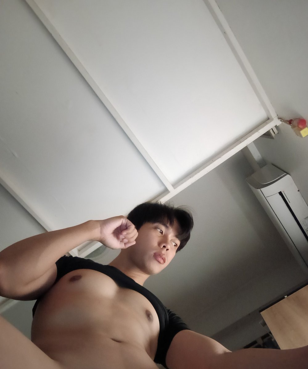 kornpimm's tweet photo. มอม😵‍💫 https://t.co/hkR3lbjeV8