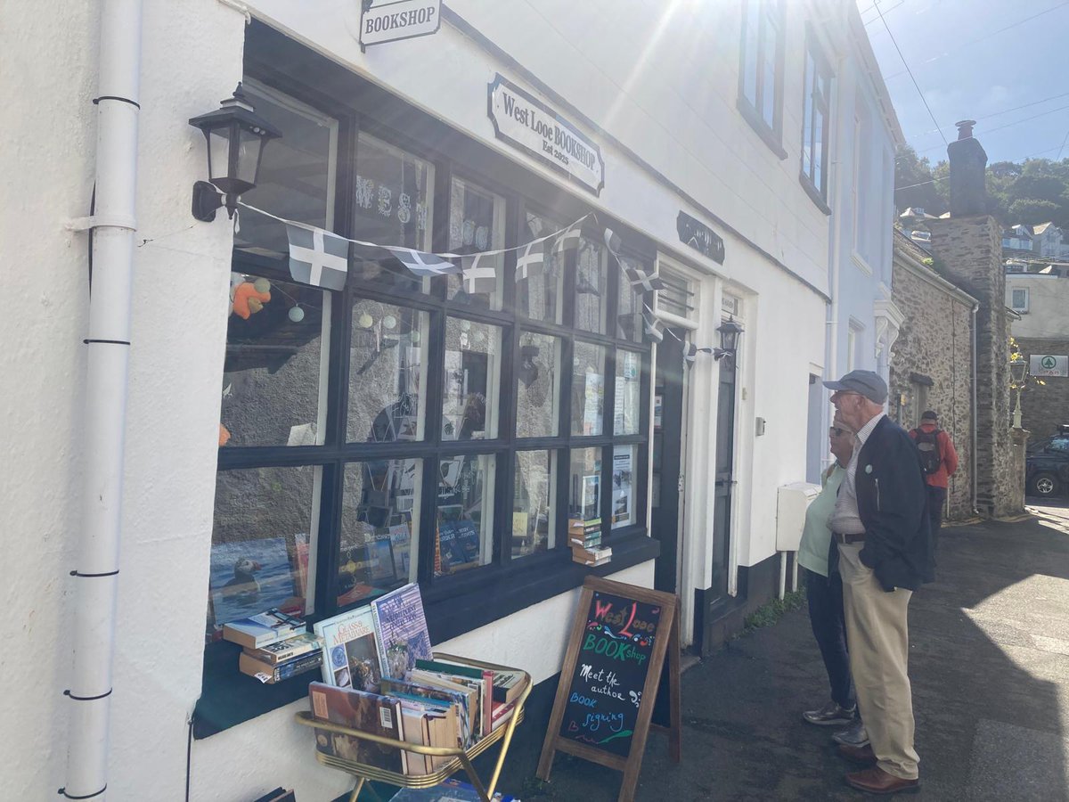 MakeMeAPlan's tweet photo. At the start of the month our Founder and Principal Planner, Anna, was at West Looe Bookshop for a book signing event 📚✒️✍️
She had a wonderful time sharing the poems from Cornwall On My Mind. 
Keep your eyes out on our socials for a competition coming soon!

#MakeMeAPlan #Looe https://t.co/WWnFmW4m2j