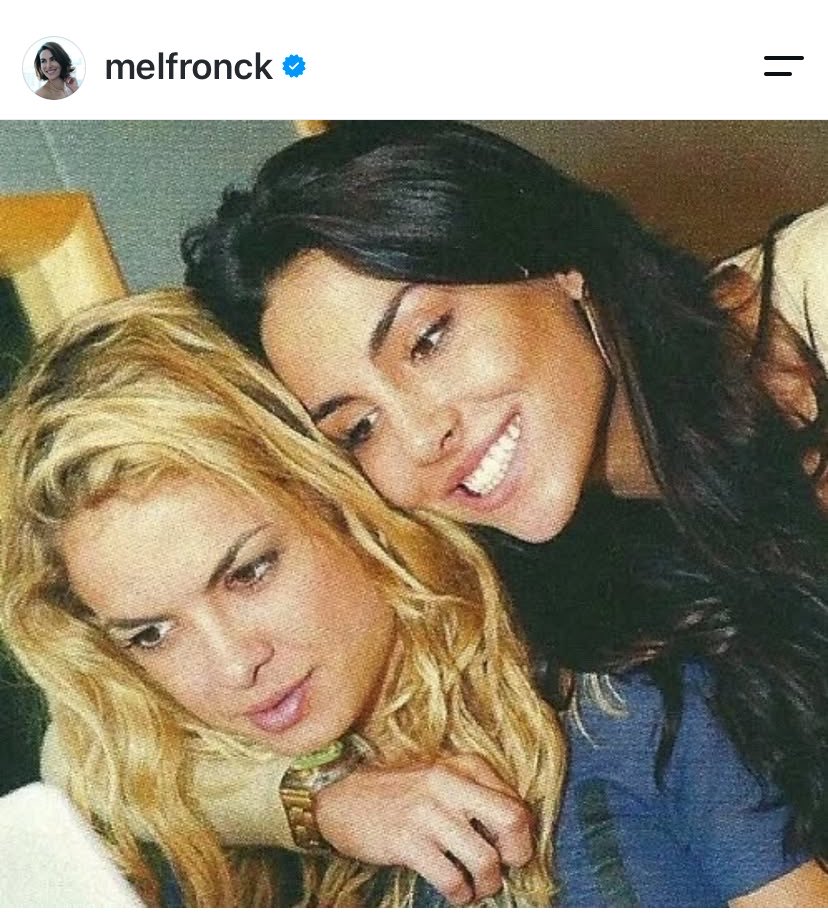 tuitamandy's tweet photo. MEU DEUS TO ARRASADA 😭 que texto lindo Melanie! https://t.co/bsc3jx3aMz
