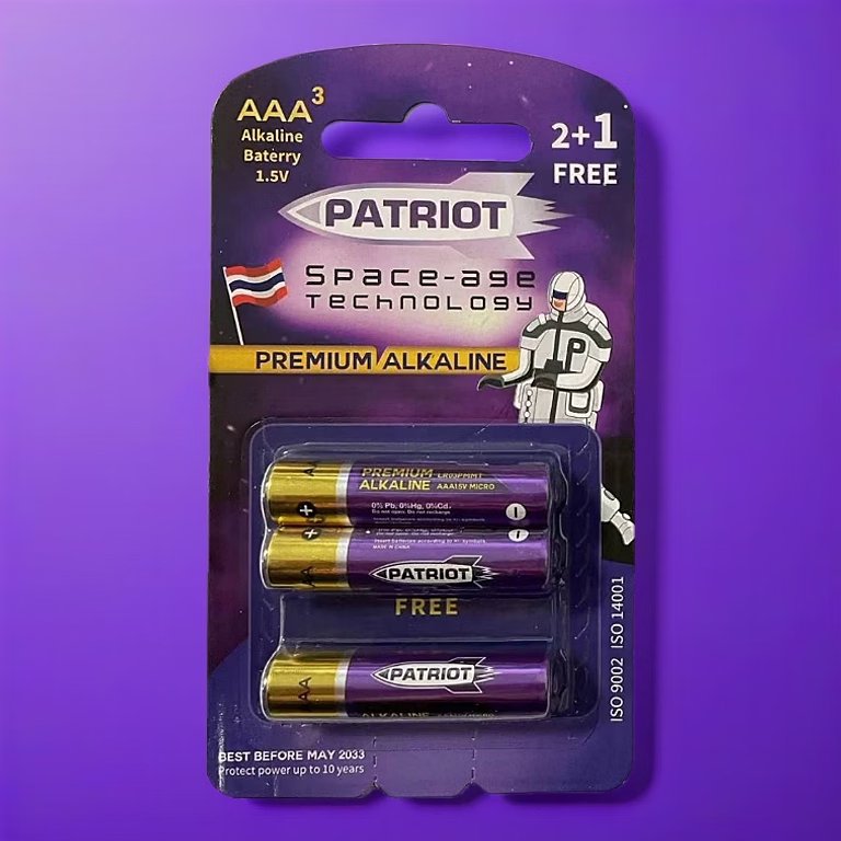 soojijah's tweet photo. ส่วนตัวเราใช้ถ่านพรีเมียมอัลคาไลน์ แบรนด์ PATRIOT ใส่แท่งไฟ ใช้ดีอยู่นะเราอยากแนะนำค่ะ อยู่ถึง 2วัน ประมาณ 7ชม.เลยนะ แสงไฟสว่างมากค่ะ ไม่มีตก ทนจริงค่ะ ราคา59-79฿ พอได้ลองใช้แล้วไม่ได้เปลี่ยนใจไปใช้ยี่ห้ออื่นเลย   
#BTS_WORLDTOUR_BANGKOK https://t.co/E30NHxbgxH