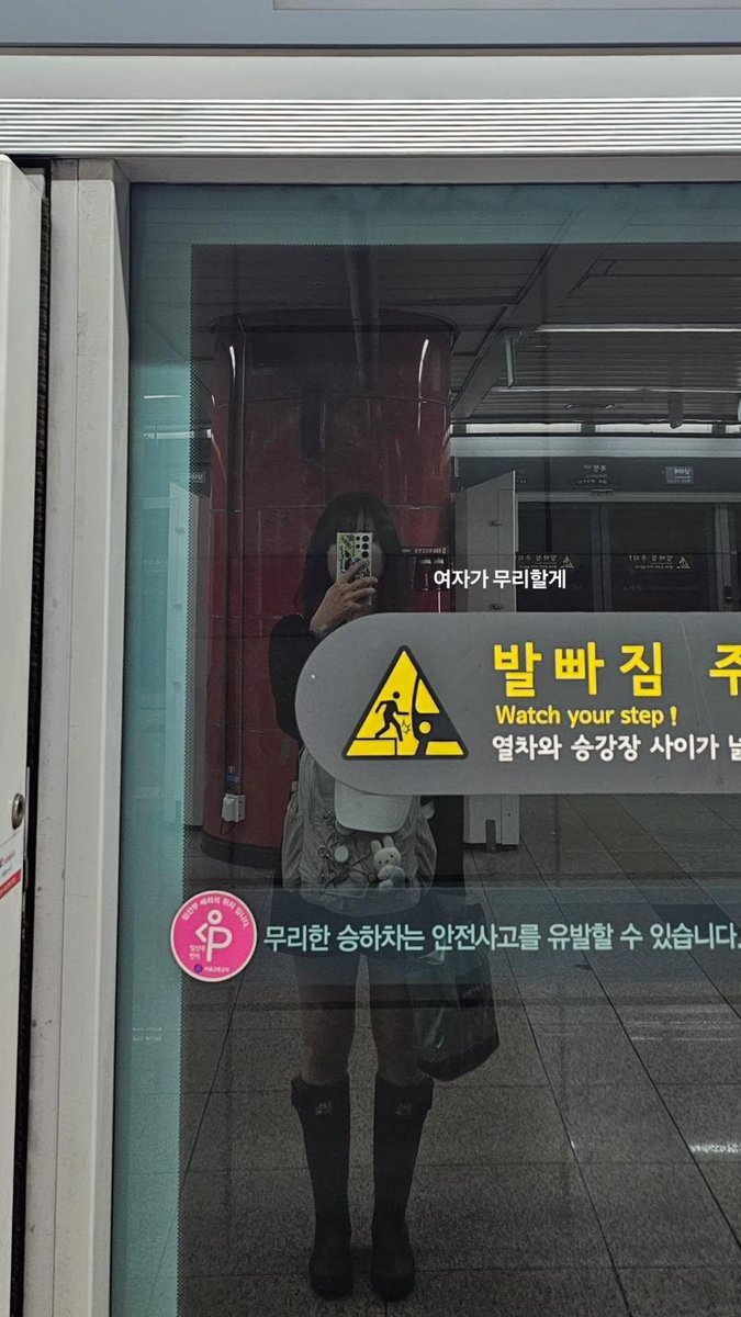 bbeatsori's tweet photo. 뺑이치고 무리할수록 행복해지는
이상한 공식으로 돌아간 이틀 https://t.co/KfMdM8khQe