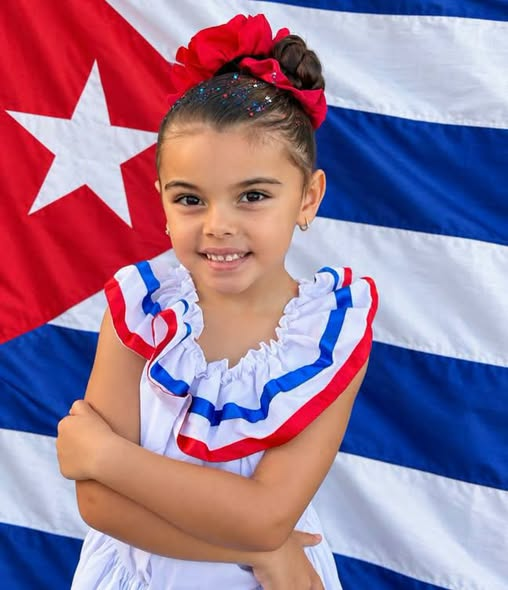dpscamaguey1's tweet photo. #CubaEsCultura
Día de la Cultura Nacional. Lo que nos distingue, identifica y nos hace sentirnos orgullosamente cubanos.
Cuba qué linda es Cuba!

#CubaViveEnSuHistoria https://t.co/Oxk8kzPyTL