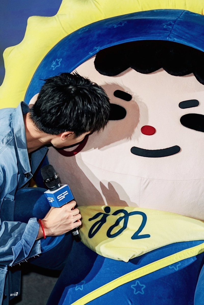 bbbittersweettt's tweet photo. จุ๊บๆๆๆๆ ยูกร๊ากกกกก นัมเบ้อวัน
JUNIORMARKMO X WHALEFALL
#SFxJuniorMarkJummo
#JUMMO @jummo__gmmtv 
#junniorrs @jnnrrs ☼⋆ https://t.co/9uy0wTlsPB