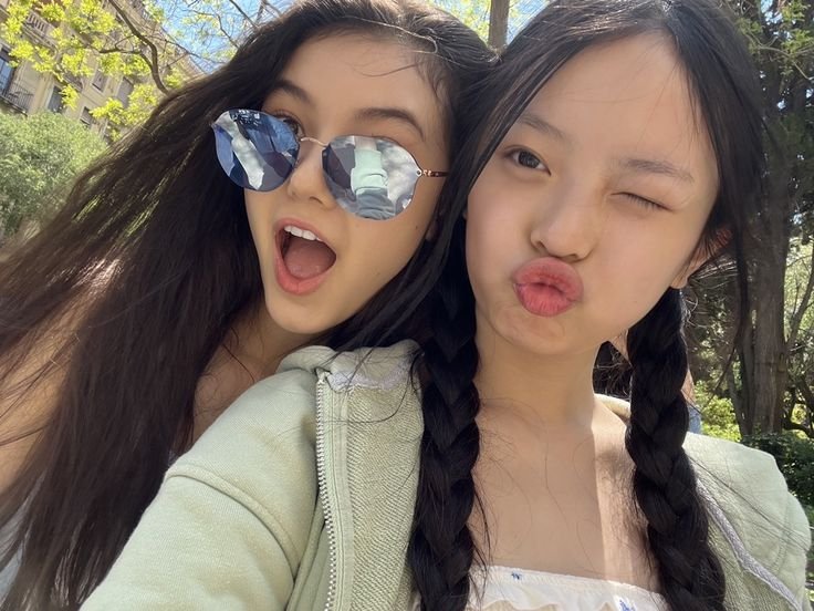 hannifresh's tweet photo. Hai anyone jadi my sunshine? ☝️☹️ https://t.co/MQUVI0M1I6