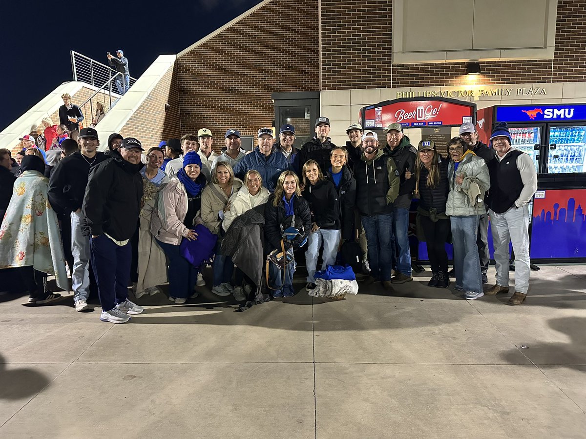 DukeWSOC's tweet photo. Duke family in Dallas 💙

What a night for Rylee, Cam, and Sam to play in front of their local family and friends on Friday night! https://t.co/TOnL2LNOLK