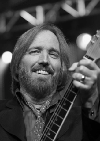FLSecofState's tweet photo. Tom Petty was born #OTD in 1950 in Gainesville. 

An avid musician from an early age, Petty would go on to sell over 80 million records worldwide, becoming one of the best-selling artists of all time. 

Learn more about @tompetty, and other members of the Florida Artists Hall of Fame, at this @CultureBuildsFL webpage here: https://t.co/FTtJ6qCWlc.