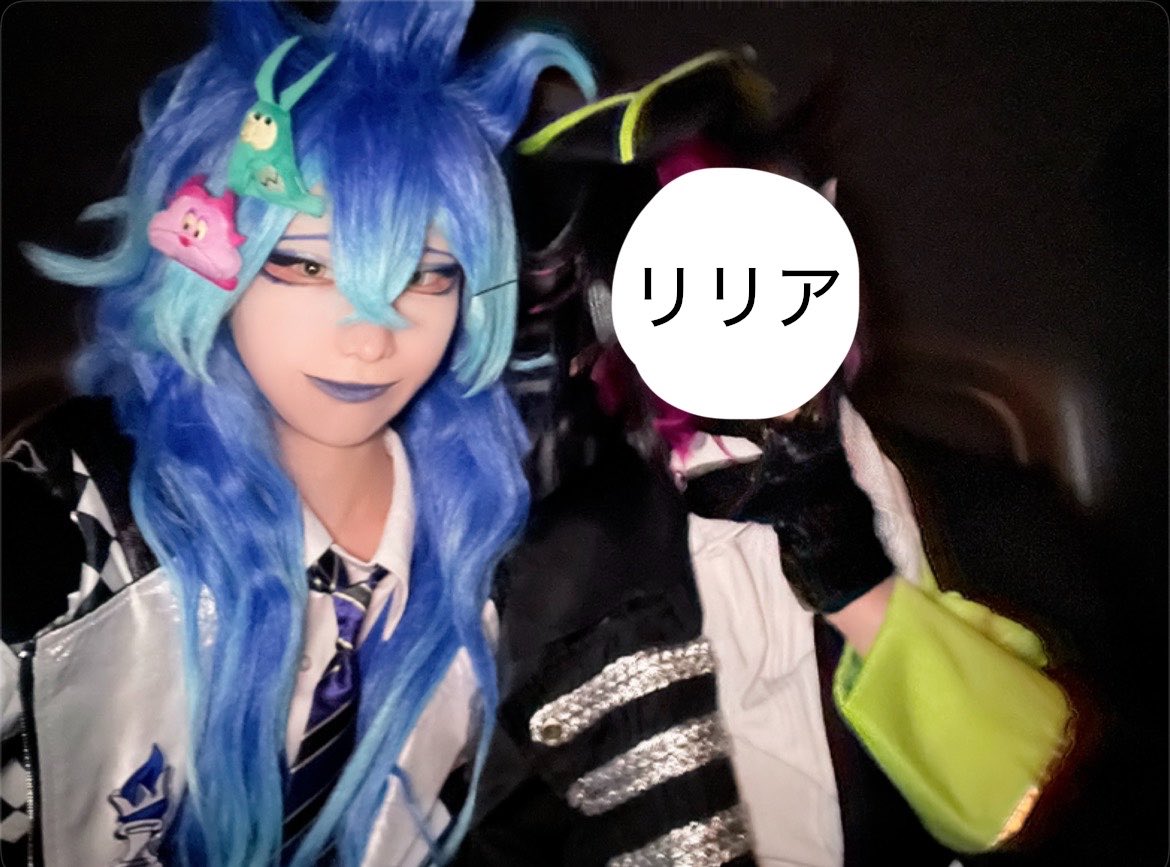 Mearu_u's tweet photo. #Dハロ仮装2026  #Dハロツイステ 
🏰アウパ！寮服🦇といました！楽しかったー！ https://t.co/zhGCX3SglN