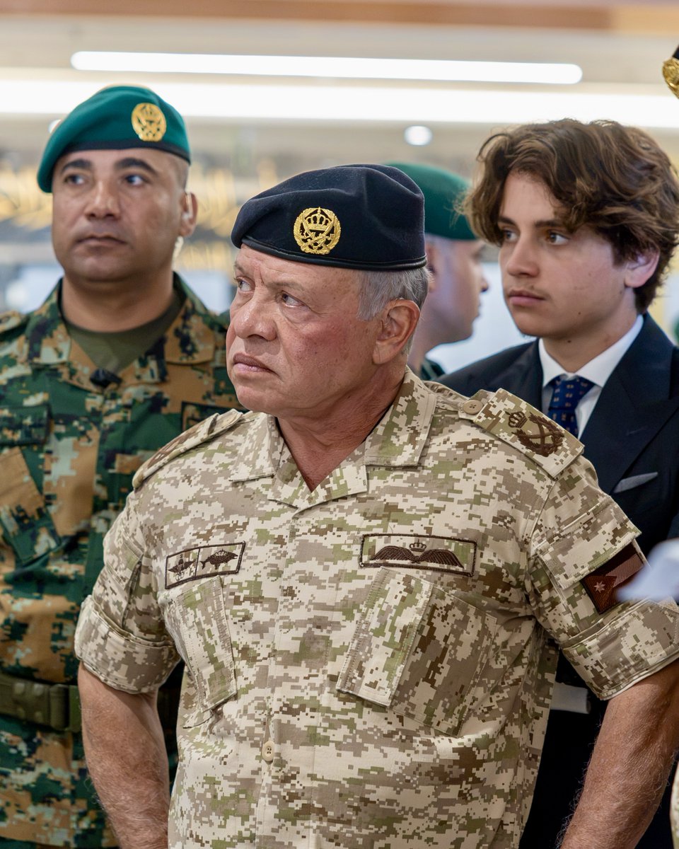 RHCJO's tweet photo. His Majesty @KingAbdullahII, the Supreme Commander of the #Jordan Armed Forces-Arab Army, visits the JAF General Command, accompanied by His Royal Highness Prince Hashem bin Abdullah II, and is briefed on efforts to develop the JAF’s operational, training and technological capabilities.