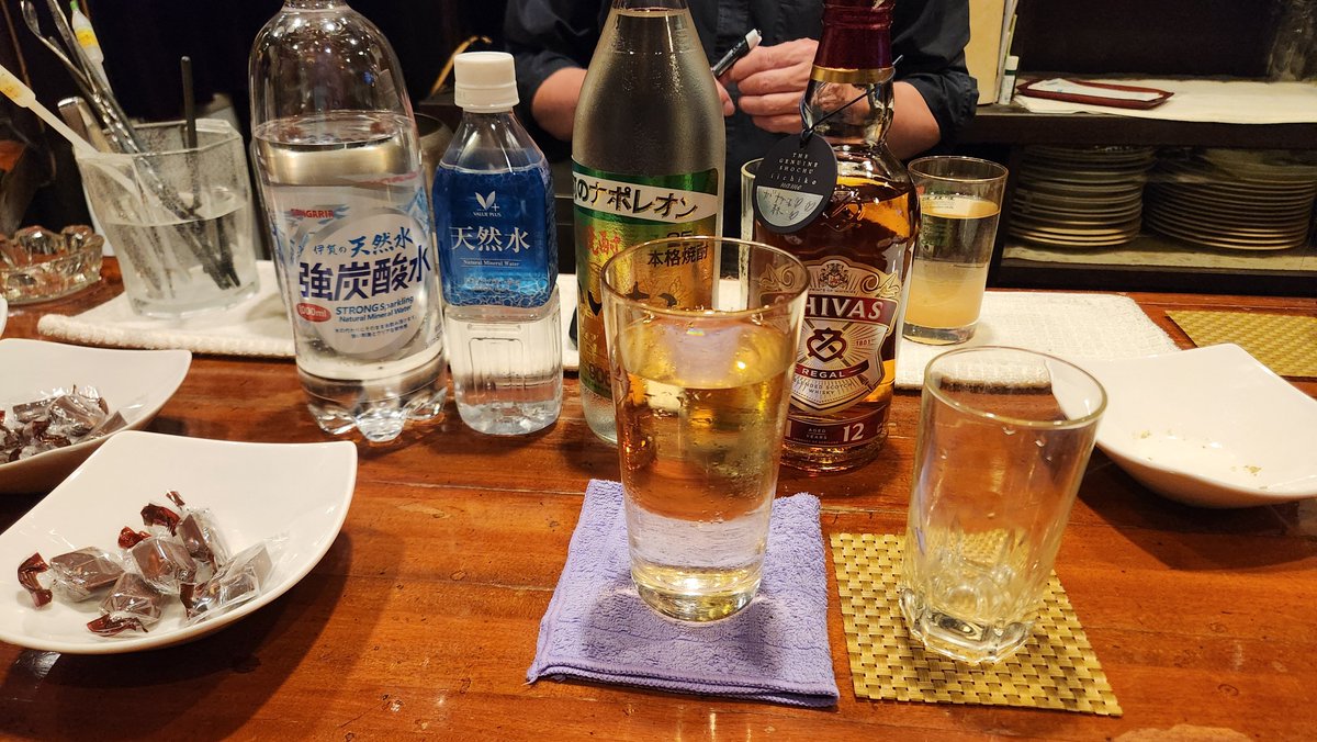 i_kimochi's tweet photo. 2026/10/16(金)
「Bar＆Lounge MOANA（モアナ）」で二次会。#五反田駅 https://t.co/8fb1jRBNWS