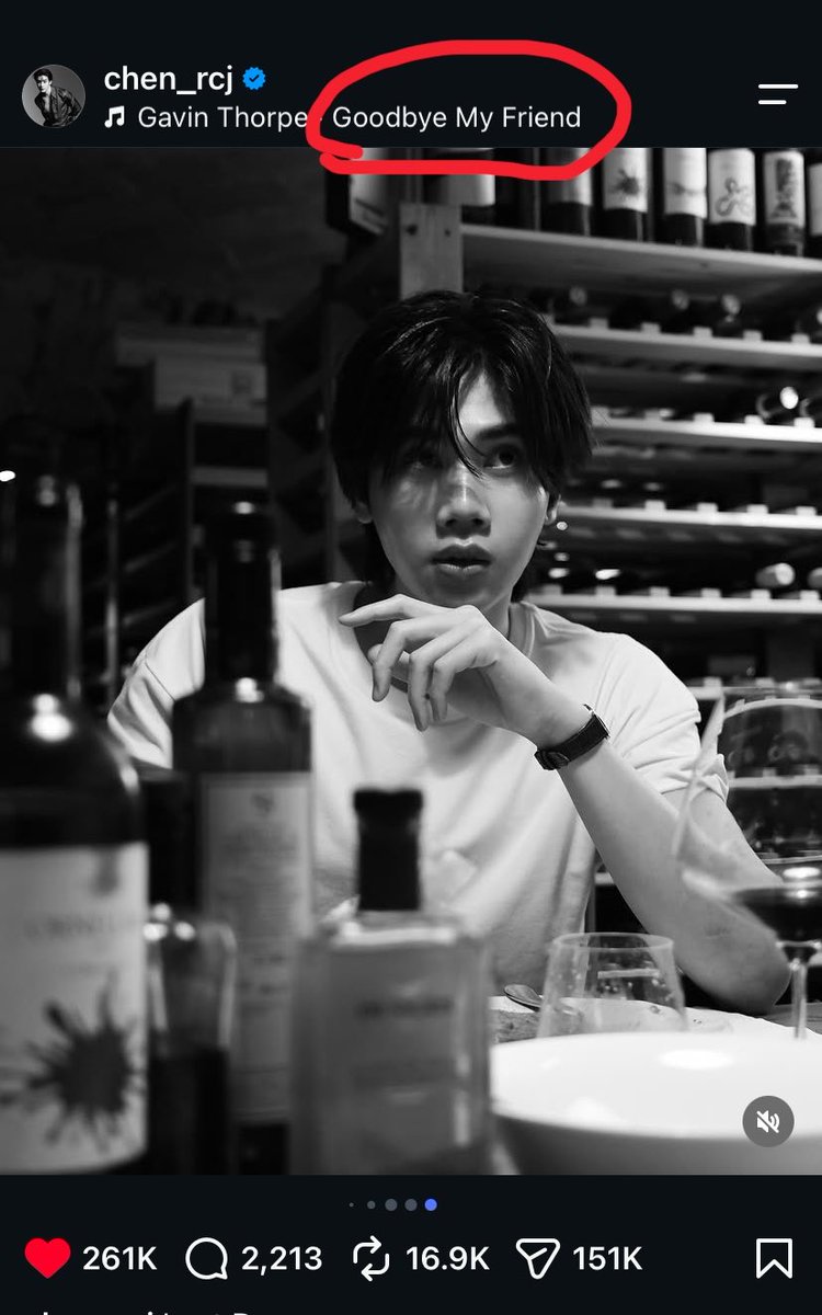 9397_MBforyou's tweet photo. แล้วเพิ่งไปดูที่เขาพูดกัน มีรูปน้องดังคนเดียวที่เป็นขาวดำ แล้วดูชื่อเพลง ฮีใบ้มาตลอดจริงๆ เอาจริงก็รู้มาตลอดแหละว่ามันแปลกๆทุกอย่างแค่ไม่อยากยอมรับมัน🥹 https://t.co/gVUHBg5HP5