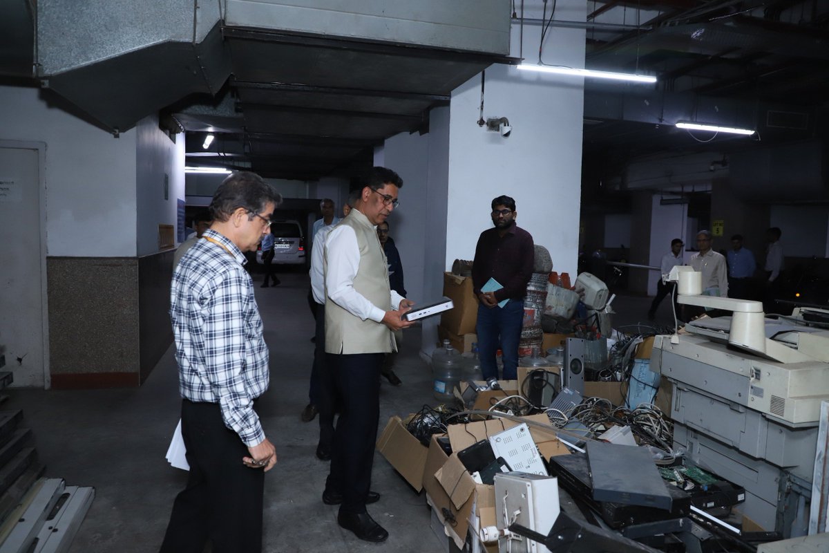 moefcc's tweet photo. Secretary, MoEFCC reviewed the collection of E-waste, Scrap, redundant furniture/fixtures in the basement. He directed that segregated items be disposed of safely through CPCB registered E-waste recyclers, refurbishers and producers ensuring responsible E-waste management and successful implementation of #SpecialCampaign6.