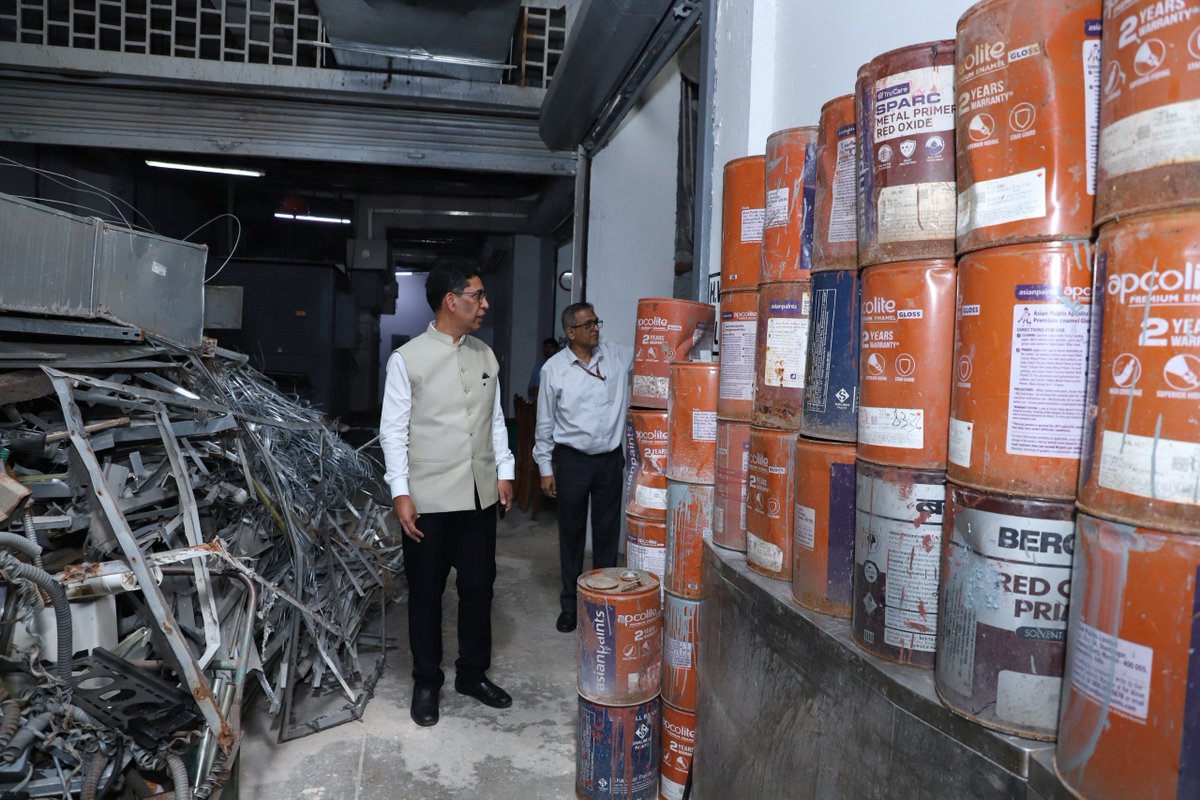 moefcc's tweet photo. Secretary, MoEFCC reviewed the collection of E-waste, Scrap, redundant furniture/fixtures in the basement. He directed that segregated items be disposed of safely through CPCB registered E-waste recyclers, refurbishers and producers ensuring responsible E-waste management and successful implementation of #SpecialCampaign6.