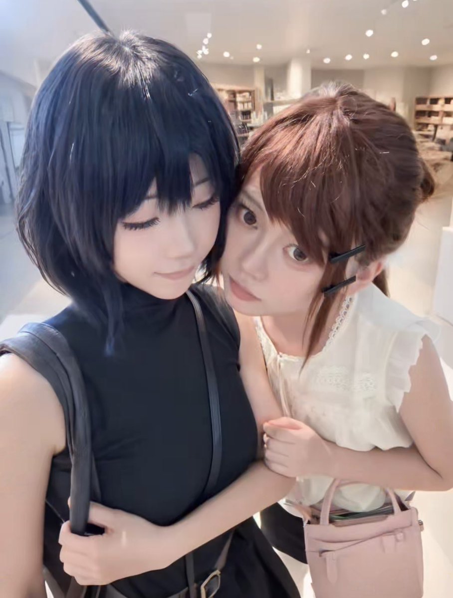 Gravitymmss's tweet photo. 安達、お誕生日おめでとう🎂 #安達としまむら
#コスプレ
#yuri #adachitoshimamura #adashima https://t.co/slfSLDX0n1