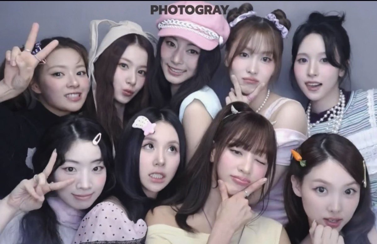 asamin12291109's tweet photo. TWICEさん、、、
どこを切り取っても9人とも事故らず
最強に可愛の、、、さすが11年目すぎる💓笑 https://t.co/yRxa3jxg7I