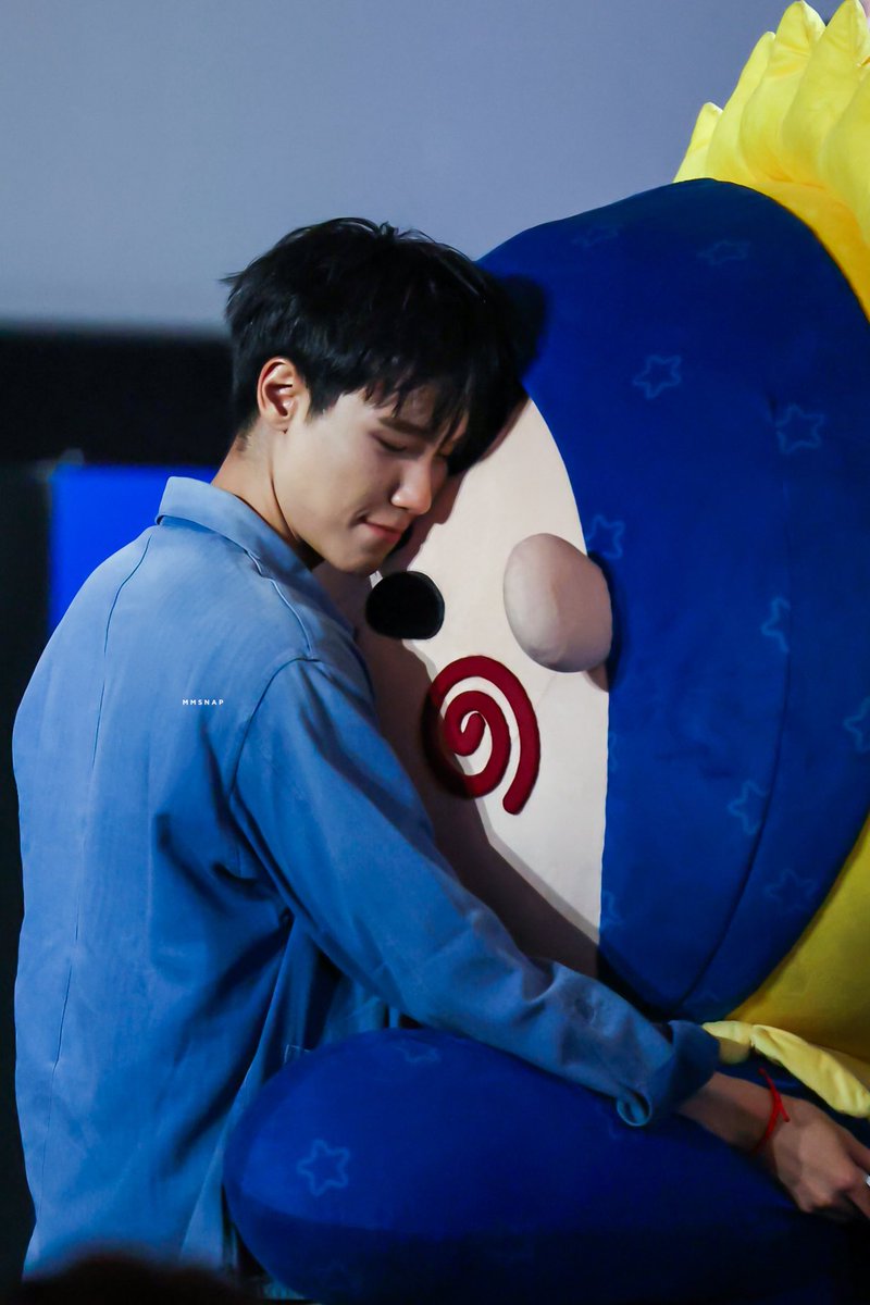 MM_mintmint's tweet photo. แด๊ดก็เติมโม่ 

JUNIORMARKMO X WHALEFALL
#SFxJuniorMarkJummo https://t.co/XQuS9vhqph