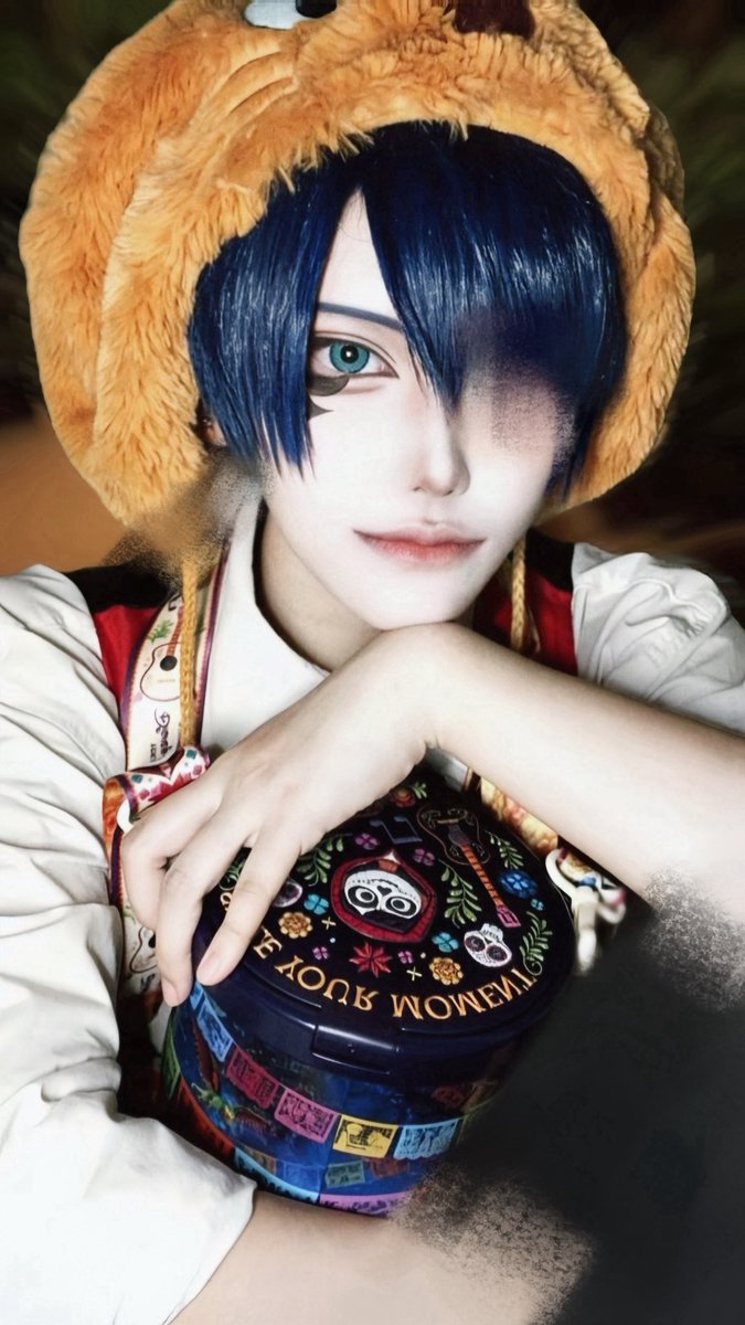 Dor__uo's tweet photo. ただただ、ミゲルバケット羨ましいだろ？ﾄ
欲しいって言ってたら買ってくれて🥹幸
#Dハロ仮装 #Dハロ仮装ツイステ https://t.co/U5JBDvSAHv