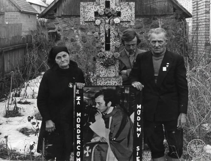 WolnaRadio's tweet photo. Dzisiaj przypada rocznica porwania i męczeńskiej śmierci bł. ks. Jerzego Popiełuszki. https://t.co/wzMDuhuDbc