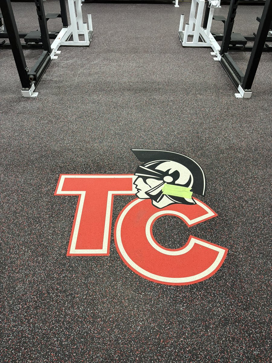 TCSAthletics's tweet photo. Fall Break work!  While the students were away, Baseball and the Weight room received some upgrades! https://t.co/qIf9LwB1z0