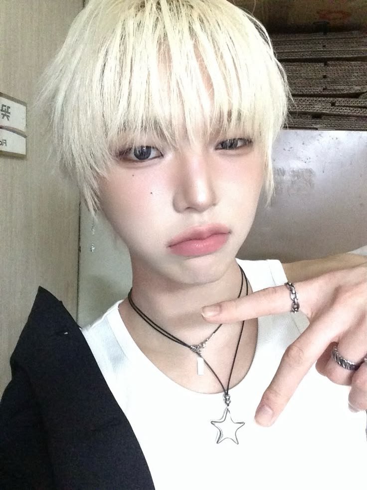 myeongtopia's tweet photo. real life hirono #idntt https://t.co/BpIK6yrghe