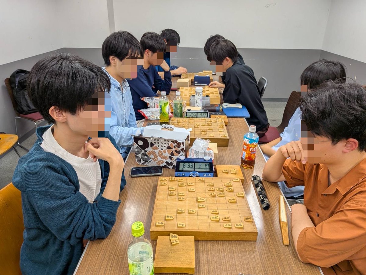 kokudaishogi's tweet photo. 東京理科大学より5名、立教大学より1名の方々にお越しいただきました。実りある時間を過ごすことができました。
皆様ありがとうございました😊 https://t.co/gv3NFnGZrJ