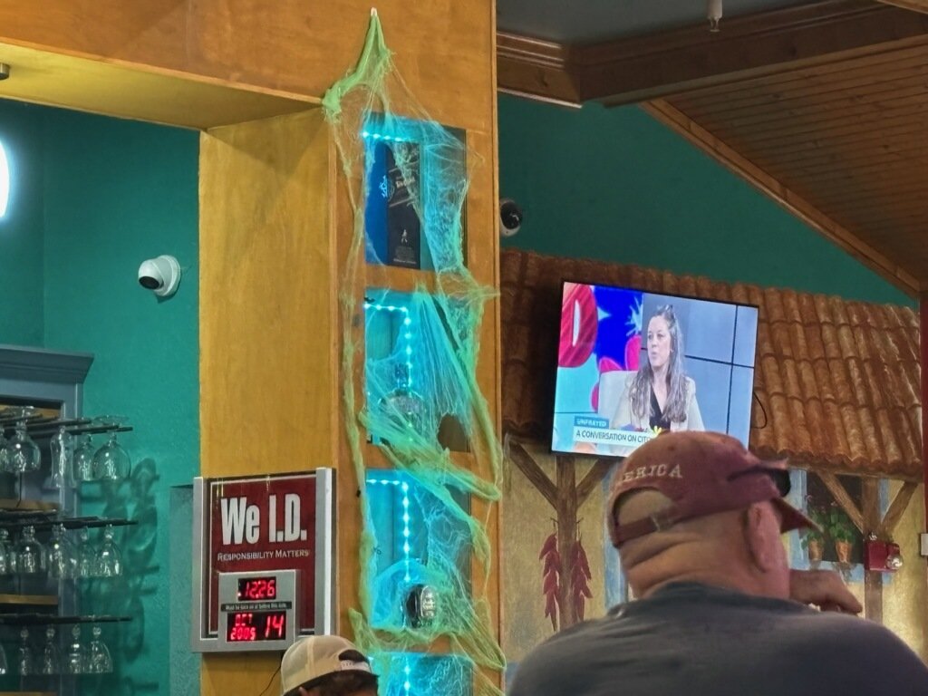 JeffThompson_'s tweet photo. Great seeing @stefzaenker on 11Alive's Hispanic Heritage special panel, bringing a conservative Latino perspective to conversations about labor, workforce challenges, and immigration.

These issues directly affect Georgia families, businesses, and communities. Proud to see her at the table!