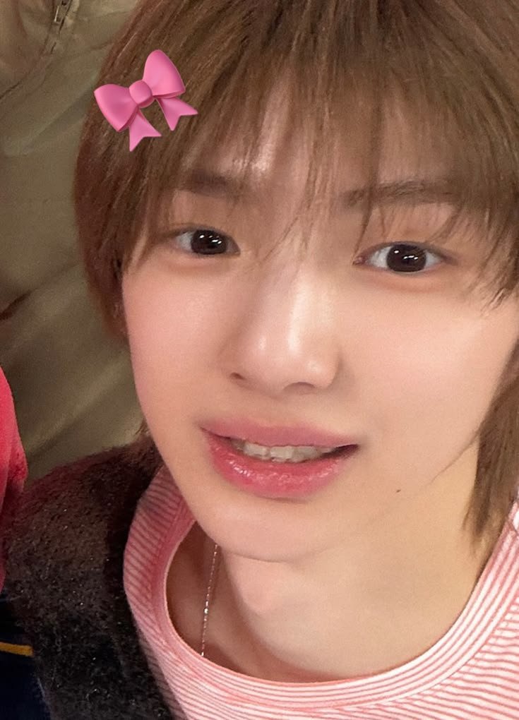 RaverJuhoon's tweet photo. @HostAurel IMUT LHO TAPI. kayak aku. https://t.co/TfSi8S7zLN