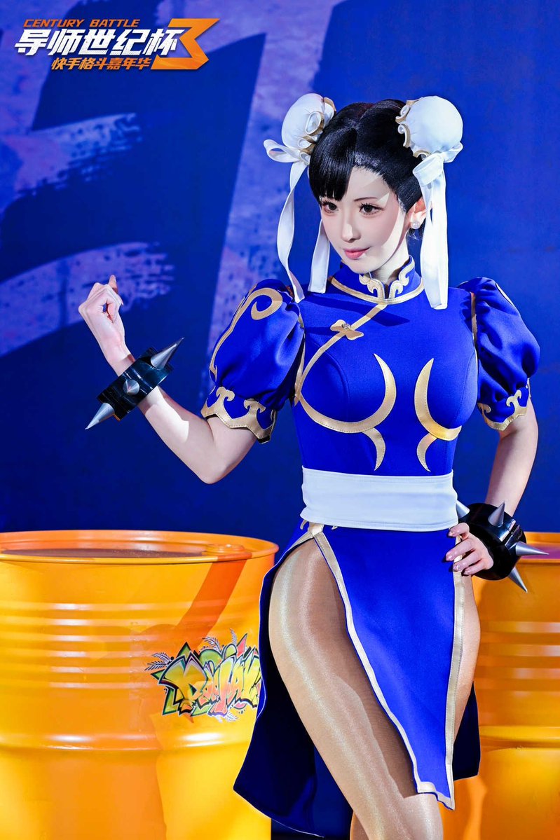 kiyocosplay's tweet photo. Throwback to my Chun-Li cosplay while guesting at an event in Chengdu in 2024! 💙💪 https://t.co/MSkQ2M0nfN