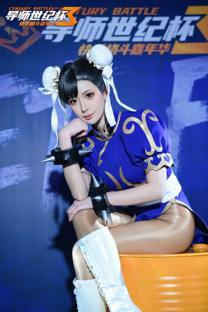 kiyocosplay's tweet photo. Throwback to my Chun-Li cosplay while guesting at an event in Chengdu in 2024! 💙💪 https://t.co/MSkQ2M0nfN